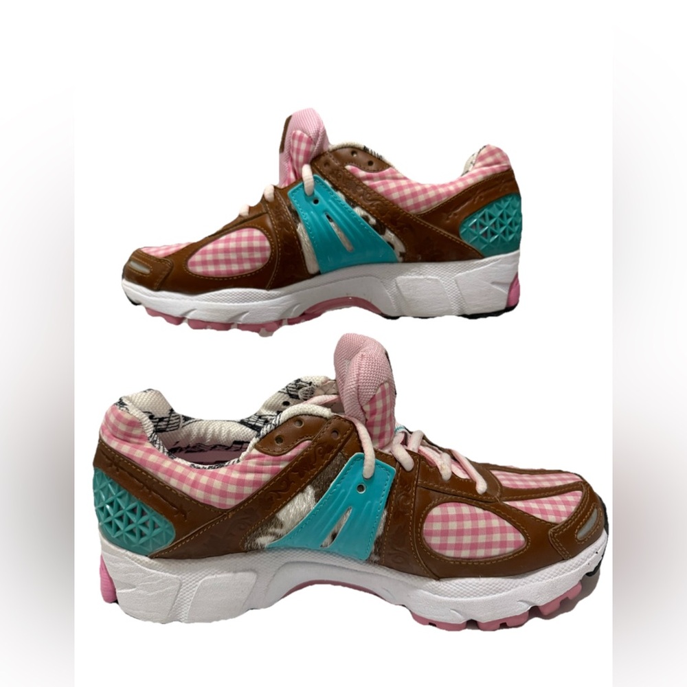 Nike Zoom Vomoro By Claire Logue colorways Size 7 - Picture 2 of 6